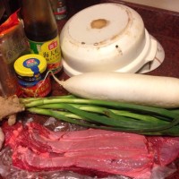 萝卜牛腩煲的做法图解1