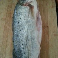 年夜饭必备清蒸鲈鱼