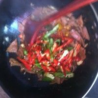 辣椒炒猪肝