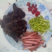 辣炒木耳土豆丝