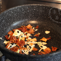 白辣椒炒腊味萝卜干