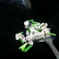 肉丝芹菜炒木耳