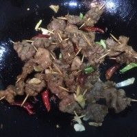 下酒菜之香辣牙签肉