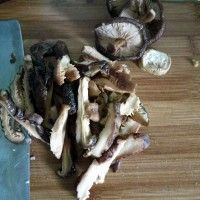 酸菜香菇肉丸汤