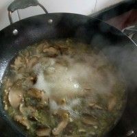 酸菜香菇肉丸汤