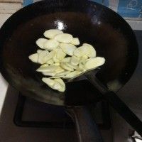 茭白青红椒烩鸡排