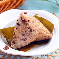 做正宗五香咸蛋鲜肉绿豆粽的图片步骤15