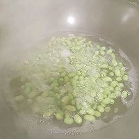 做正宗肉末炒毛豆的图片步骤2