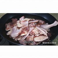 做正宗小炒鸭肉的图片步骤1