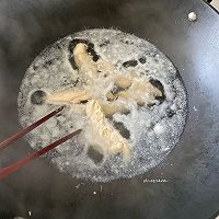 做正宗好吃不腻的酸辣手撕鸡胸肉的图片步骤1