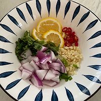 做正宗好吃不腻的酸辣手撕鸡胸肉的图片步骤3