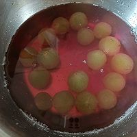 做正宗Q弹爽口的葡萄波波冻的图片步骤3