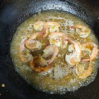 做正宗蒜香蚝油虾的图片步骤4