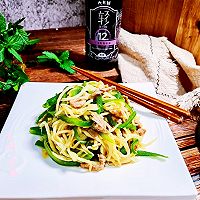 做正宗茭白青椒肉丝冷面的图片步骤12