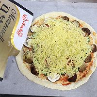 做正宗赤松茸秋葵脆底披萨的图片步骤8