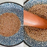 做正宗香辣豆瓣肉沫燕麦奶凉面的图片步骤1