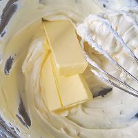 做正宗芒果轻芝士蛋糕的图片步骤1