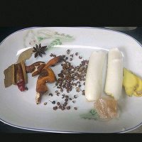 做正宗电饭煲版黄豆焖猪蹄的图片步骤2