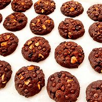 做正宗蔓越莓巧克力豆豆腰果曲奇的图片步骤10