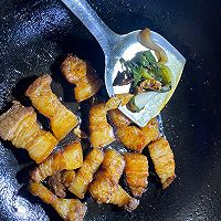 做正宗不炒糖色的红烧肉的图片步骤8