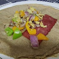 做正宗全麦煎饼卷蔬菜培根紫薯班戟的图片步骤10