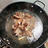 做正宗风干鸡炖莴笋的图片步骤8