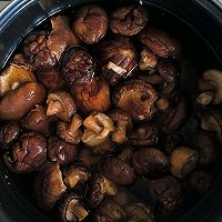 做正宗香菇炖土鸡的图片步骤8