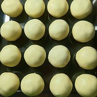 做正宗蛋黄酥的图片步骤24