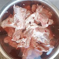 做正宗三药玉米排骨汤的图片步骤1