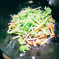 做正宗芹菜炒肉丝的图片步骤5