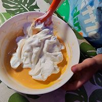 做正宗奶油戚风蛋糕的图片步骤25