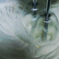 做正宗奶油戚风蛋糕的图片步骤29