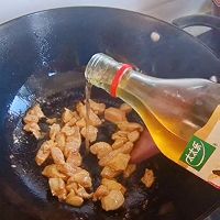 做正宗吃不胖的青椒鸡胸肉的图片步骤6