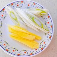 做正宗粉丝白菜煲的图片步骤2