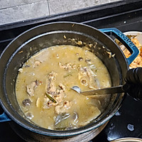 做正宗法式奶油菌菇烩鸡块(双人份)的图片步骤9