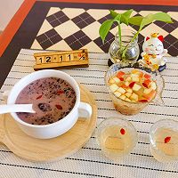 做正宗滋补奶香红枣黑米粥的图片步骤1