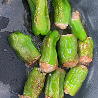 做正宗滋滋的虎皮煎椒的图片步骤2