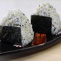 做正宗加拿大北极虾三角饭团的图片步骤7