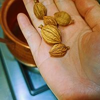 做正宗云南菜~铜锅笋干鸡汤的图片步骤3