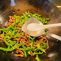 做正宗青椒肉丝的图片步骤7