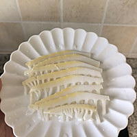 做正宗笋片蒸腊肠的图片步骤2