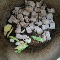 做正宗板栗红烧肉的图片步骤4