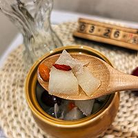 做正宗银耳雪梨汤的图片步骤3