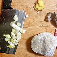 做正宗砂锅酸菜排骨的图片步骤3