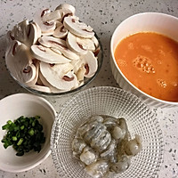 做正宗鲜香滑嫩的虾仁滑蛋的图片步骤2