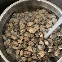 做正宗花蛤汤的图片步骤1