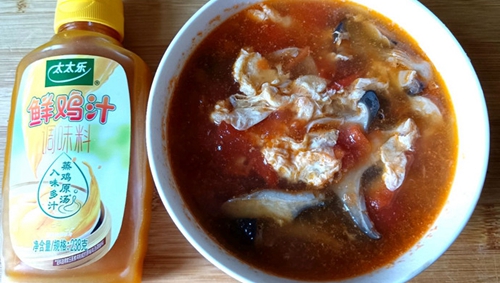 番茄菌菇鸡汁蛋汤