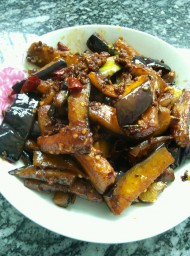 家常菜老干妈酱爆茄子