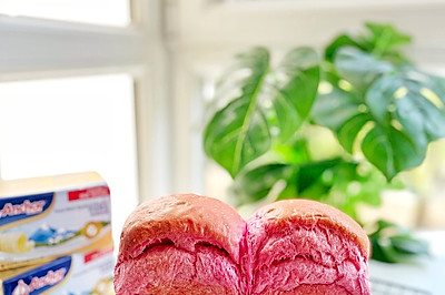 春日粉嫩仙人掌粉牛奶吐司